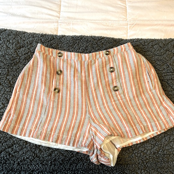 American Eagle Outfitters Pants - NWOT American Eagle Women’s Shorts:M